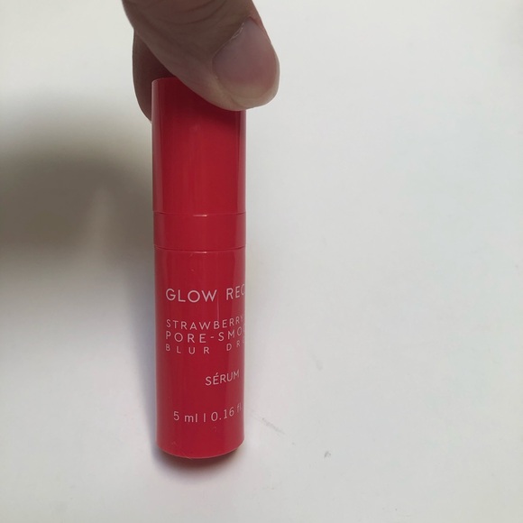 3/$20 Glow Recipe Strawberry BHA Pore Smooth Blur Drops Serum NWOT - Picture 1 of 3